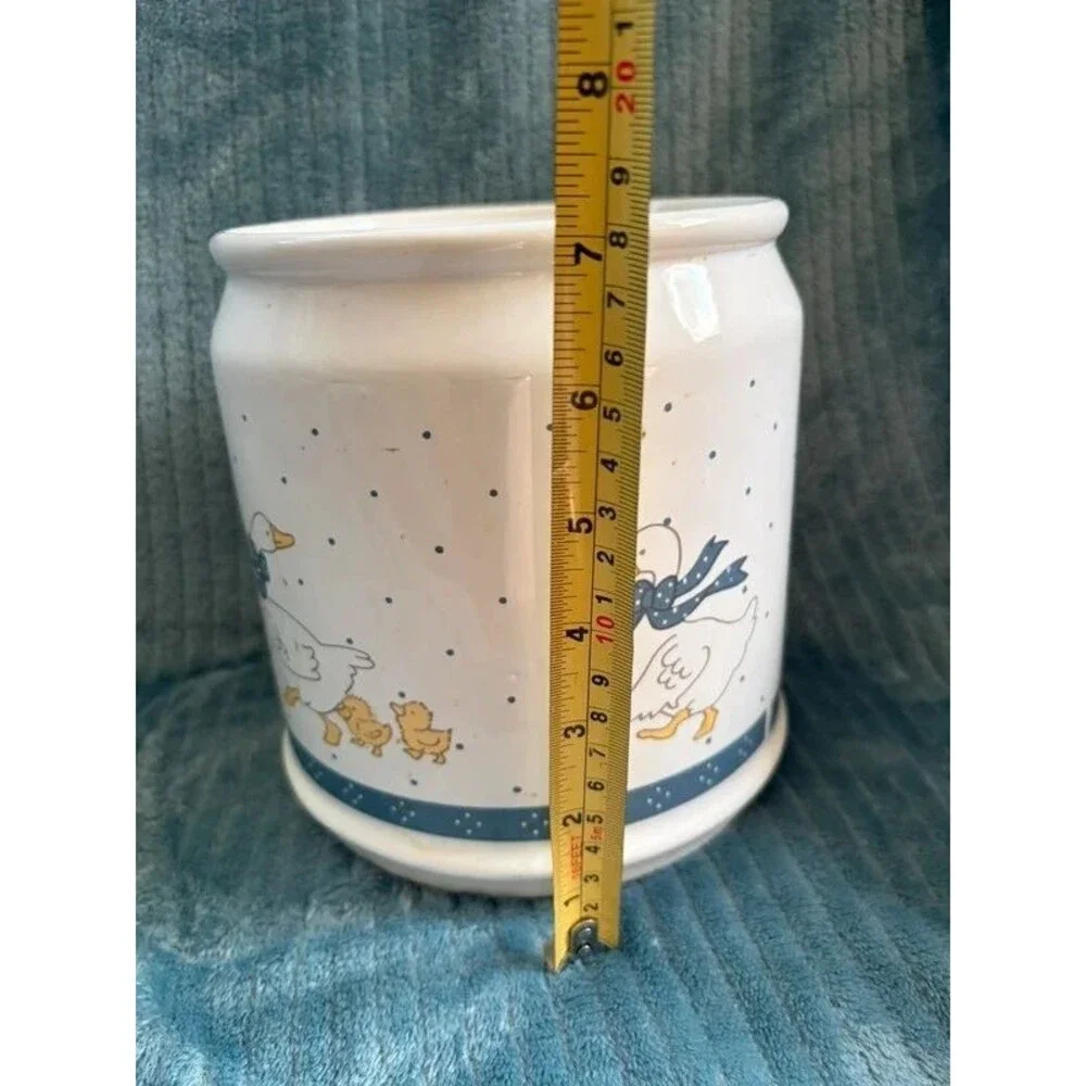 Vintage 1980s Country Goose Ceramic Kitchen Canister Crock 7” No Lid Stains Vtg